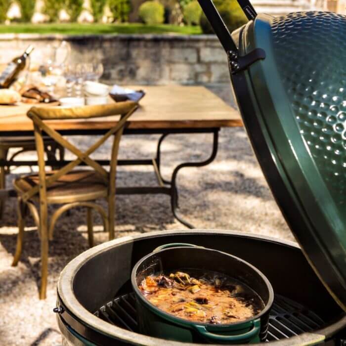 Big Green Egg Large Lifestyle 6