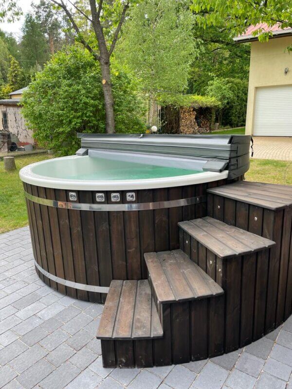 balia-lepo-powiekszona-zintegrowana-realizacja-schodki