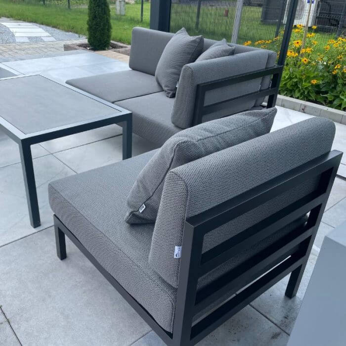 zestawy wypoczynkowe na balkon modern4